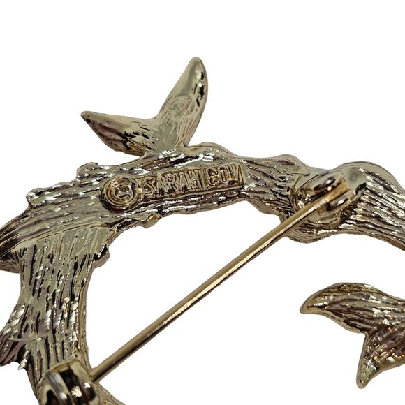 Vintage Brooch Pin Signed Sarah Coventry Initial C Bamboo Textured Gold Tone - Picture 9 of 10